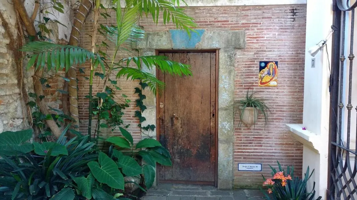 El Solar Apartamentos Antigua