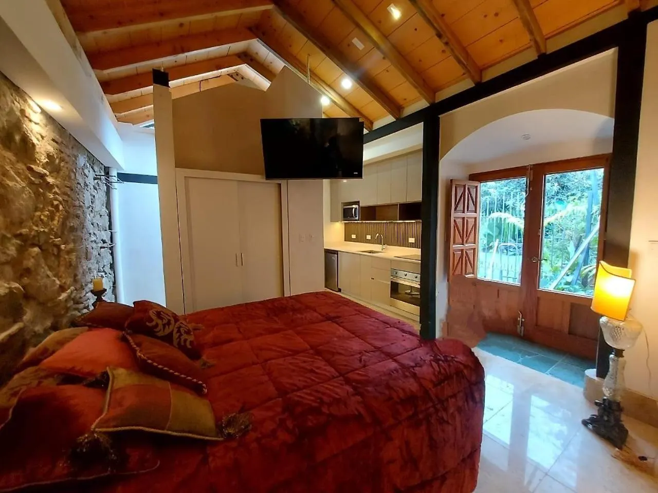El Solar Apartamentos Antigua